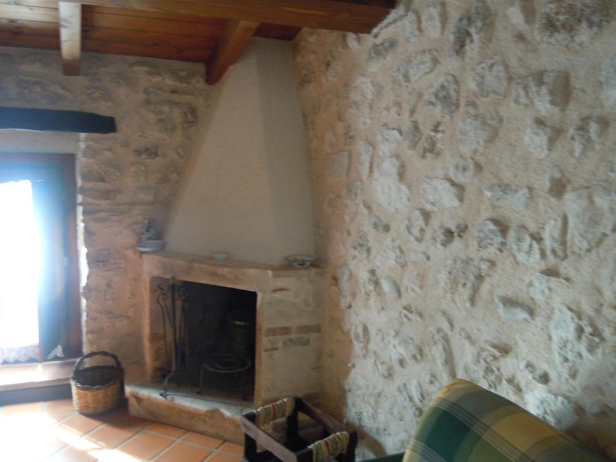 La Casa Su Le Dimore Del Borgo Santo Stefano Di Sessanio Exterior foto